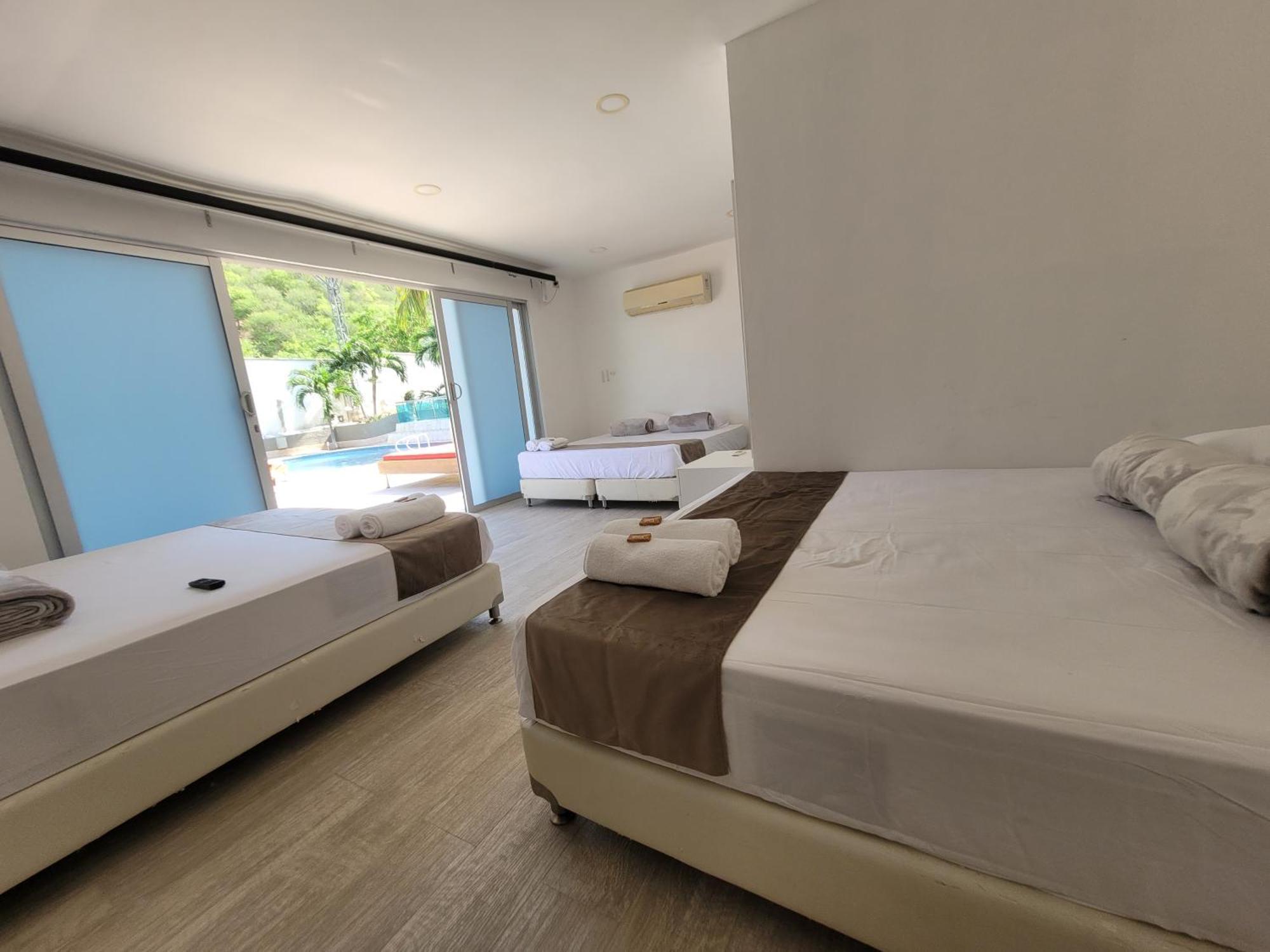 Hotel Kaamu Таганга Екстериор снимка