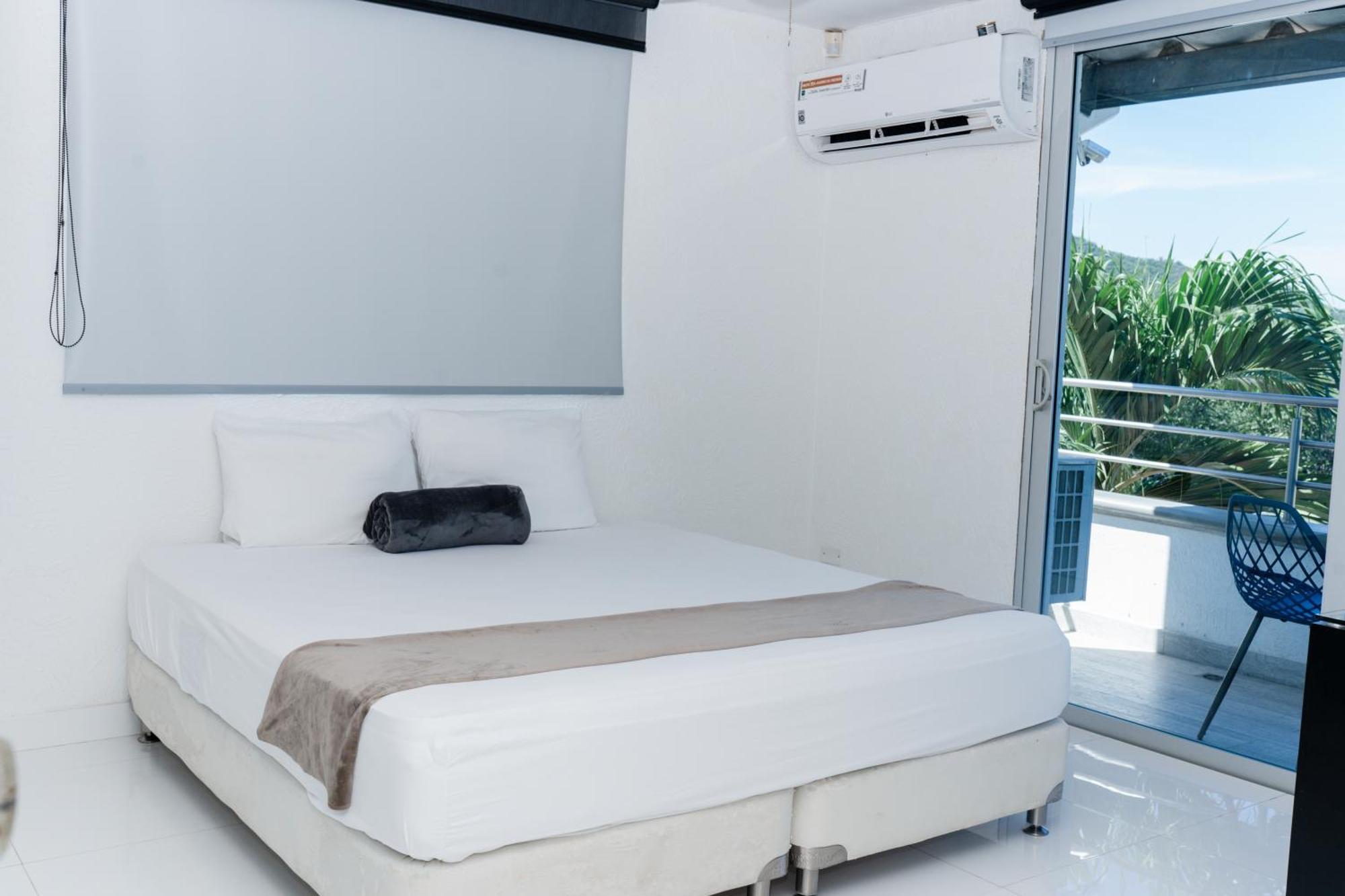 Hotel Kaamu Таганга Екстериор снимка