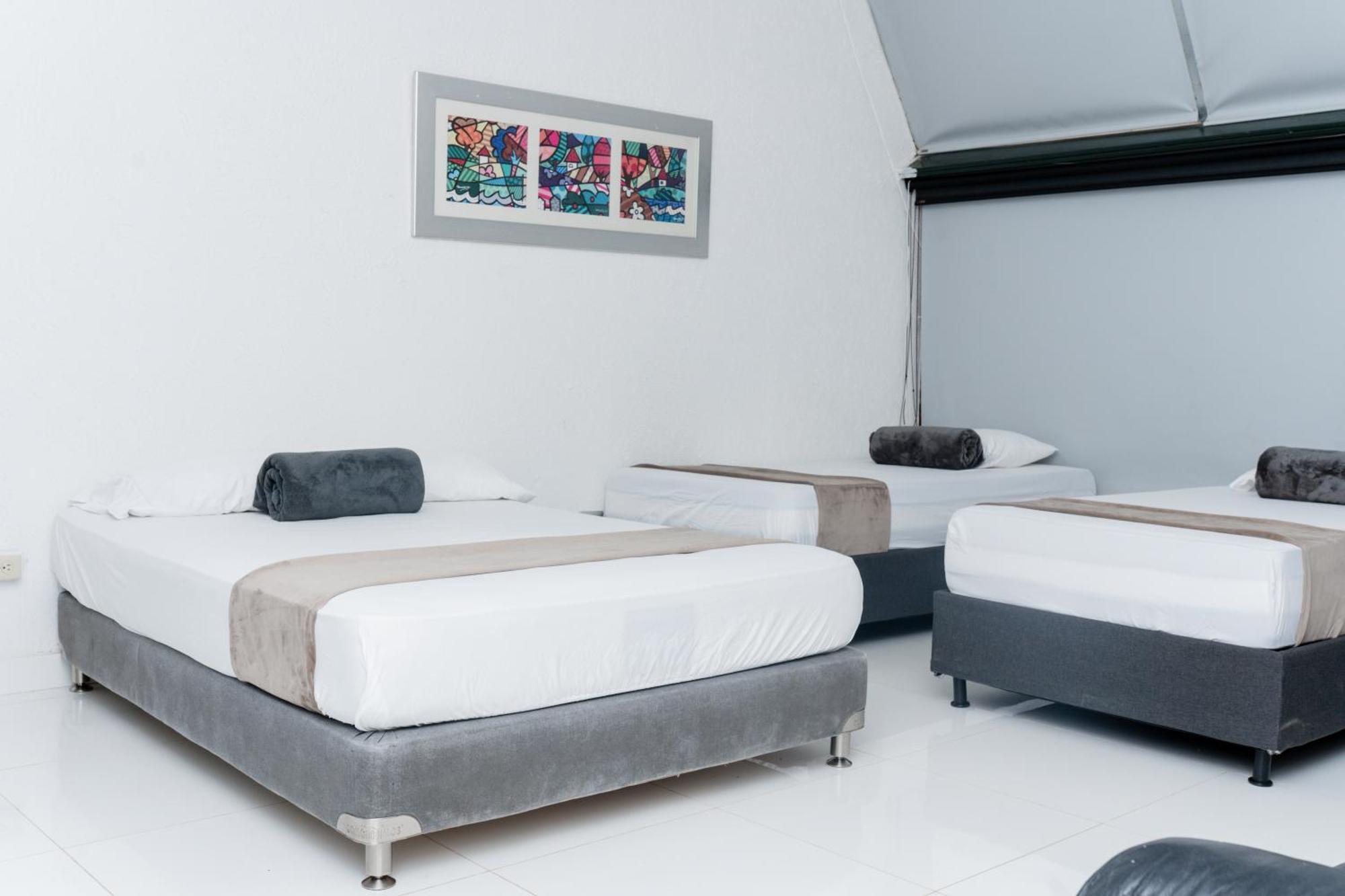 Hotel Kaamu Таганга Екстериор снимка