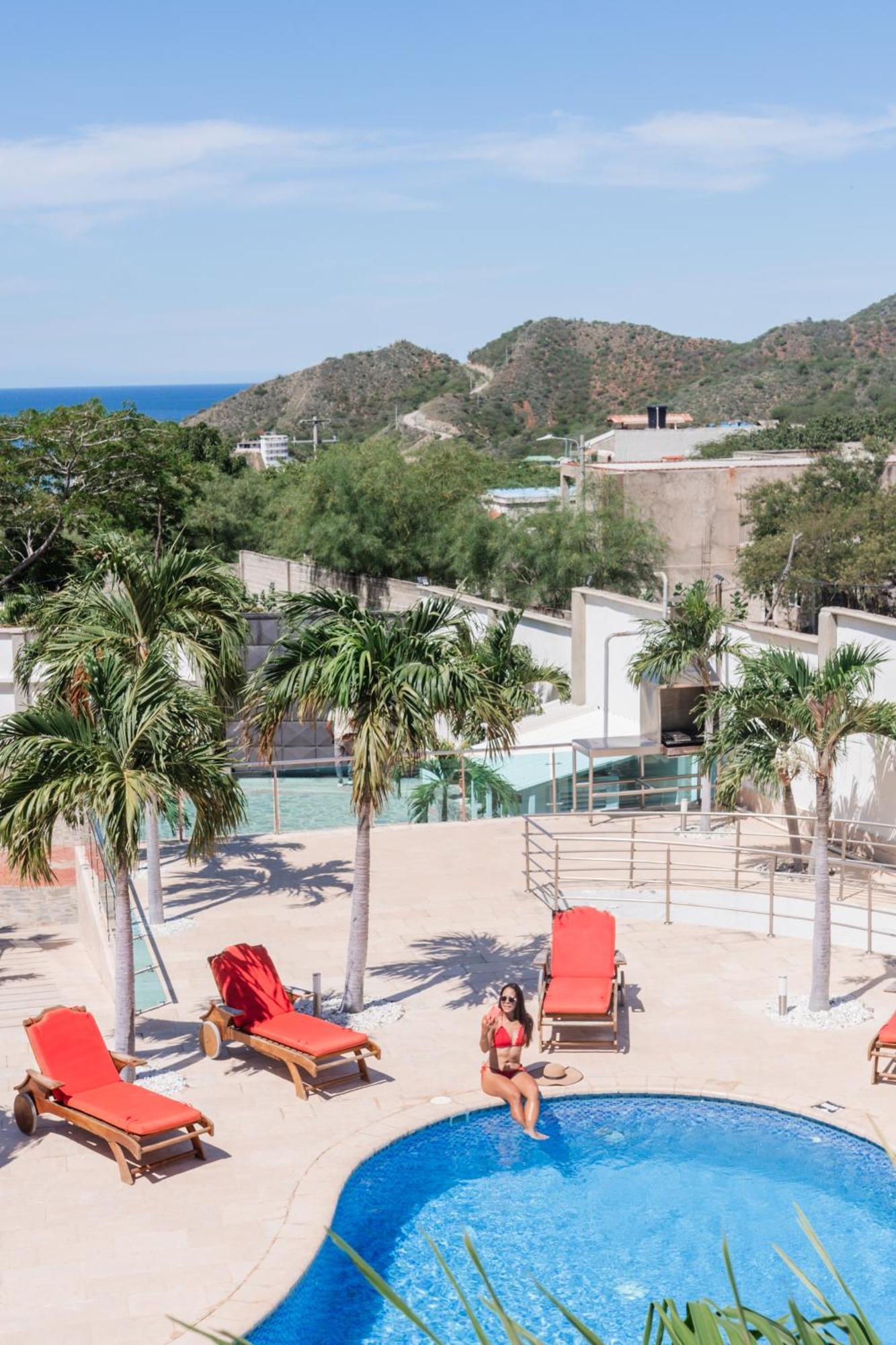 Hotel Kaamu Таганга Екстериор снимка