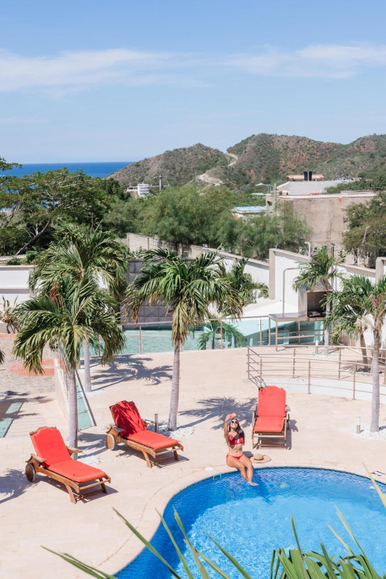 Hotel Kaamu Таганга Екстериор снимка
